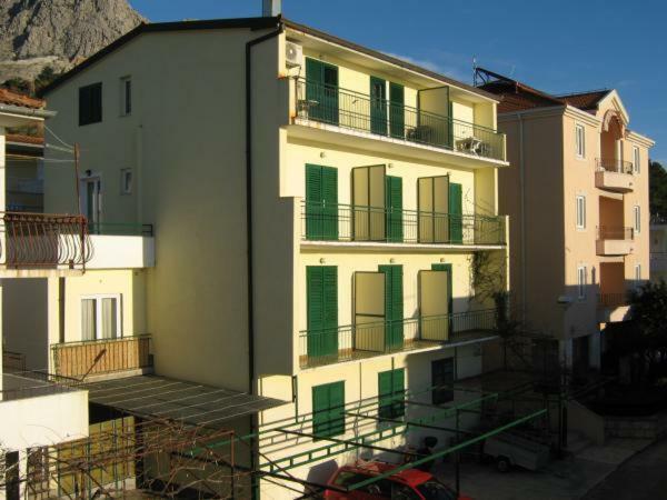 Apartmani Niko Podgora Bagian luar foto